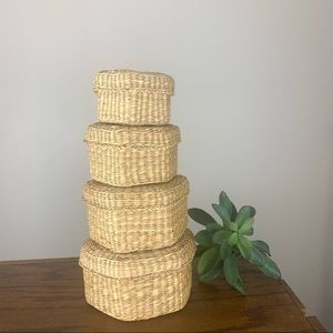 Vintage Sweet Grass Woven Nesting Baskets 4 Piece